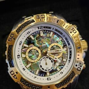 Invicta Pro Diver 51MM Scuba w/abalone dial. New in box!